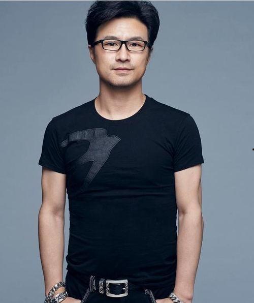 汪峰在娱乐圈吃瓜